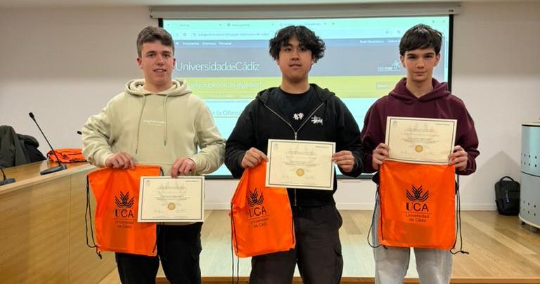 Éxito de participación y talento en la III Olimpiada Informática de Cádiz celebrada en la ESI
