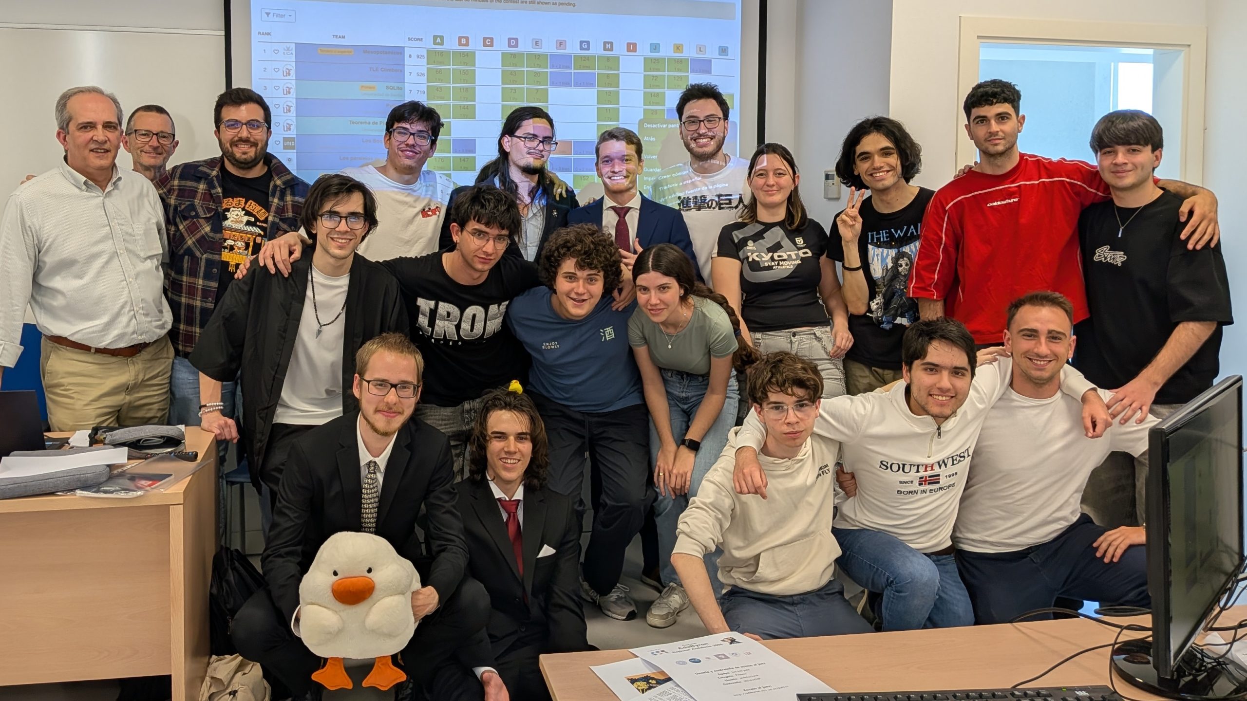 Celebración equipos uca