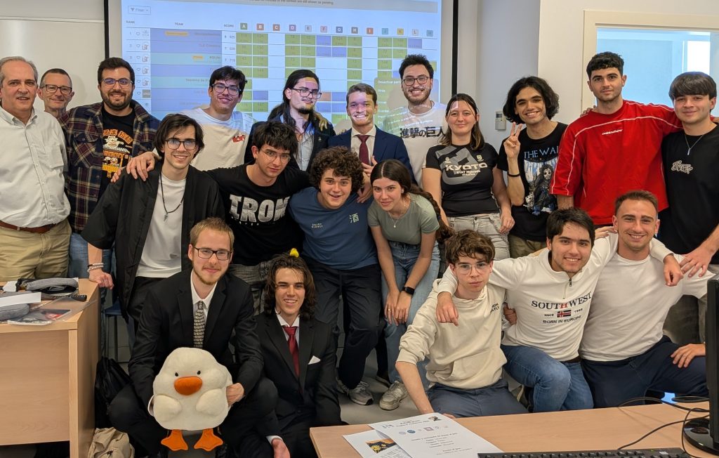 IMG ¡Éxito de participación de la UCA en el III Regional de Ada Byron!